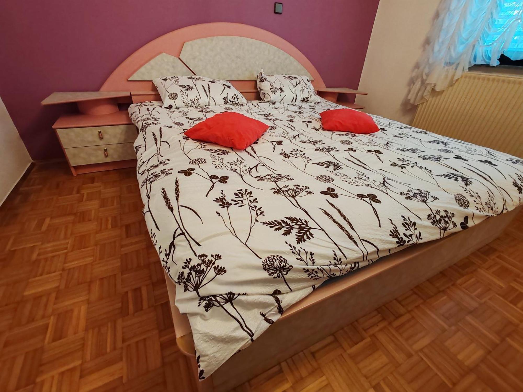 Apartment Preseren Шмарьешке-Топлице Экстерьер фото